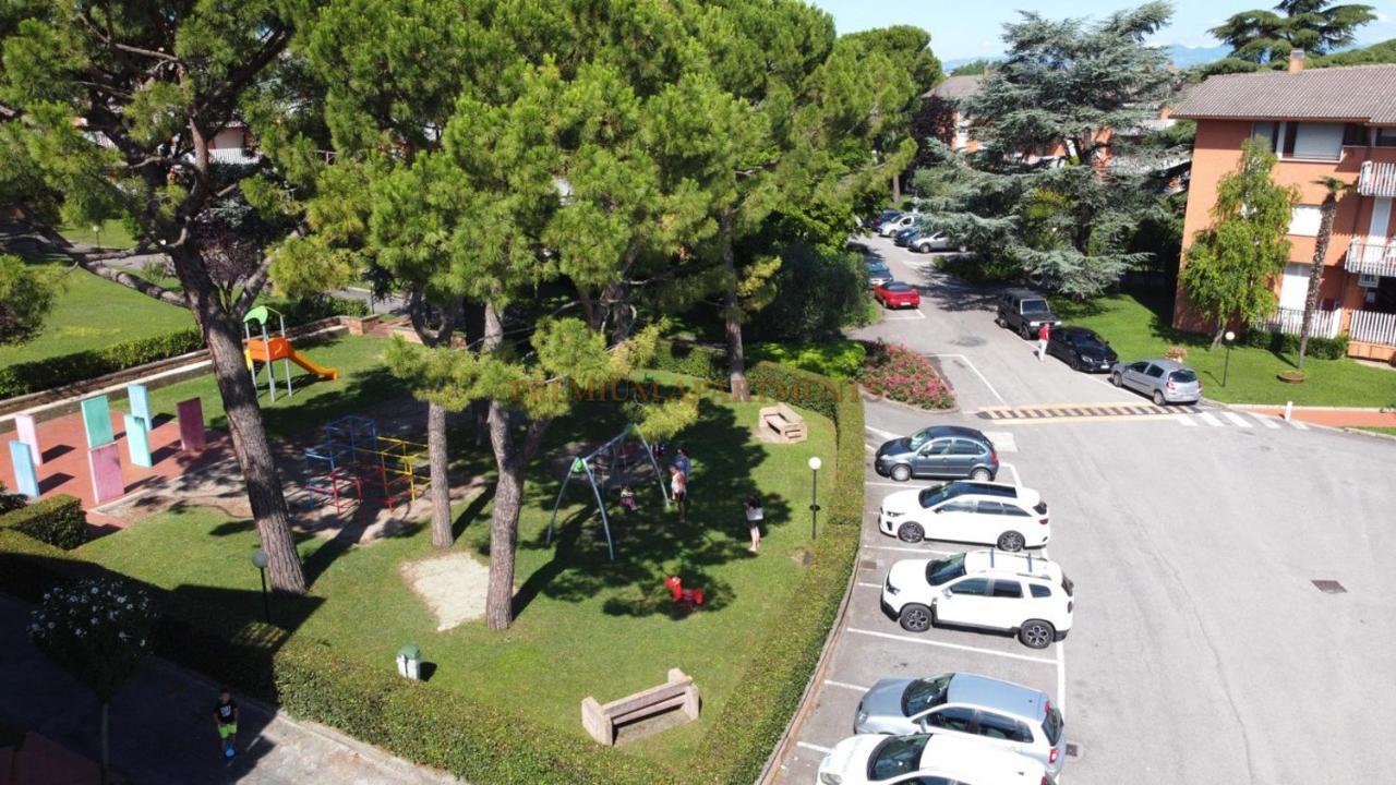 Premium Apartments Peschiera Peschiera del Garda Exterior photo