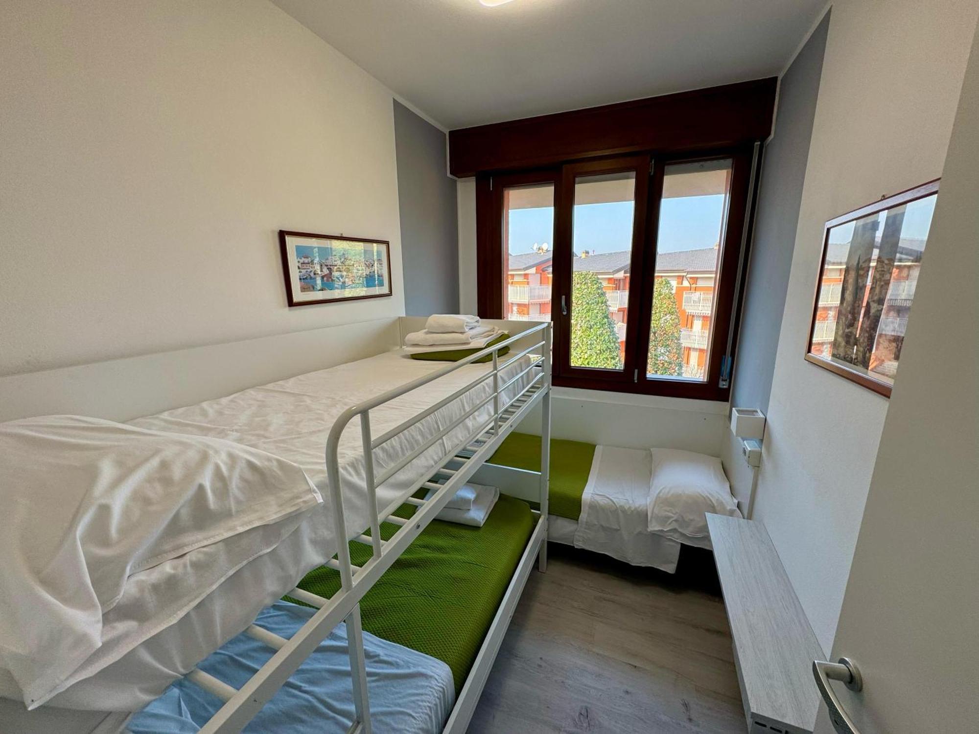 Premium Apartments Peschiera Peschiera del Garda Exterior photo
