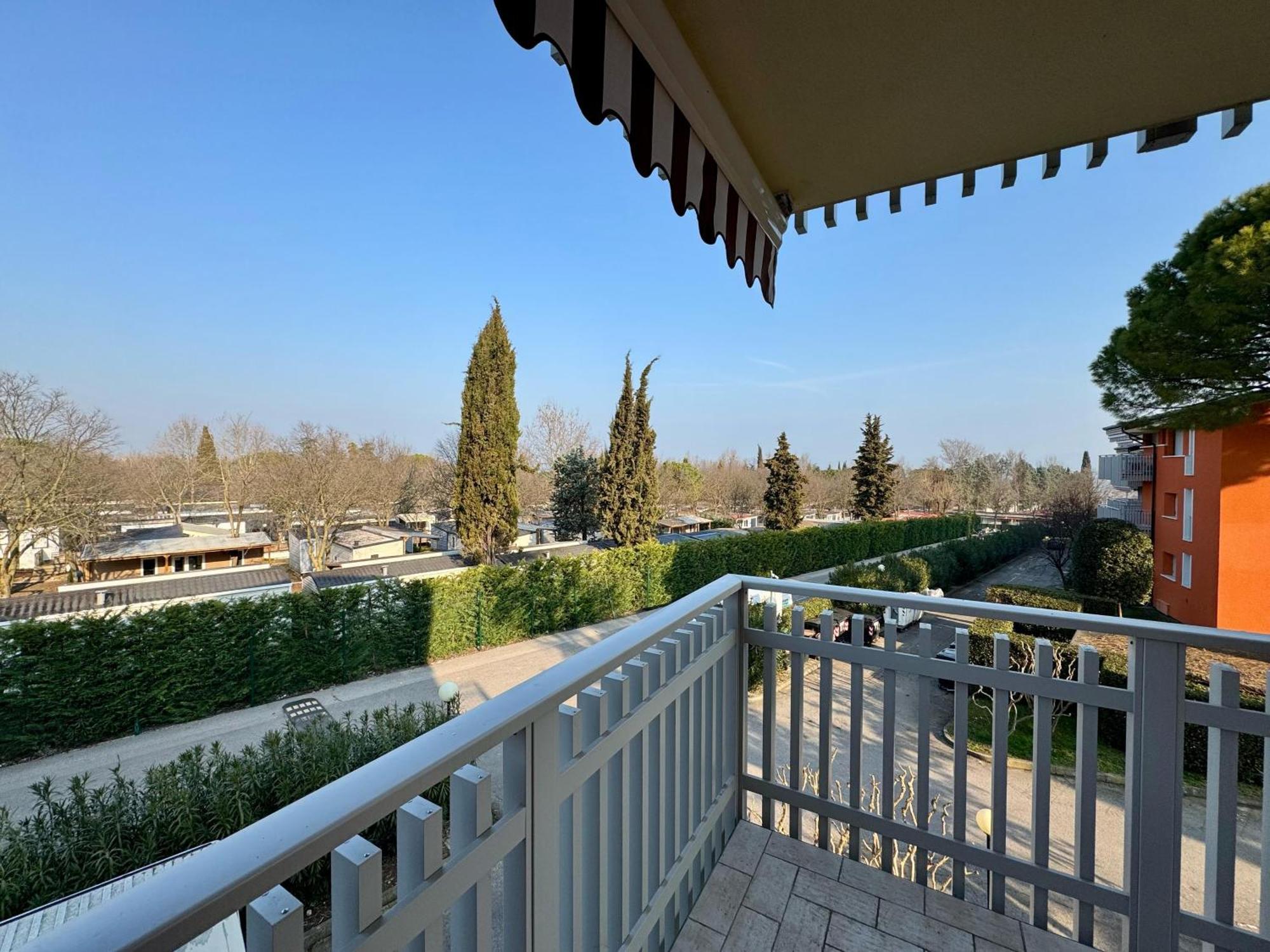 Premium Apartments Peschiera Peschiera del Garda Exterior photo