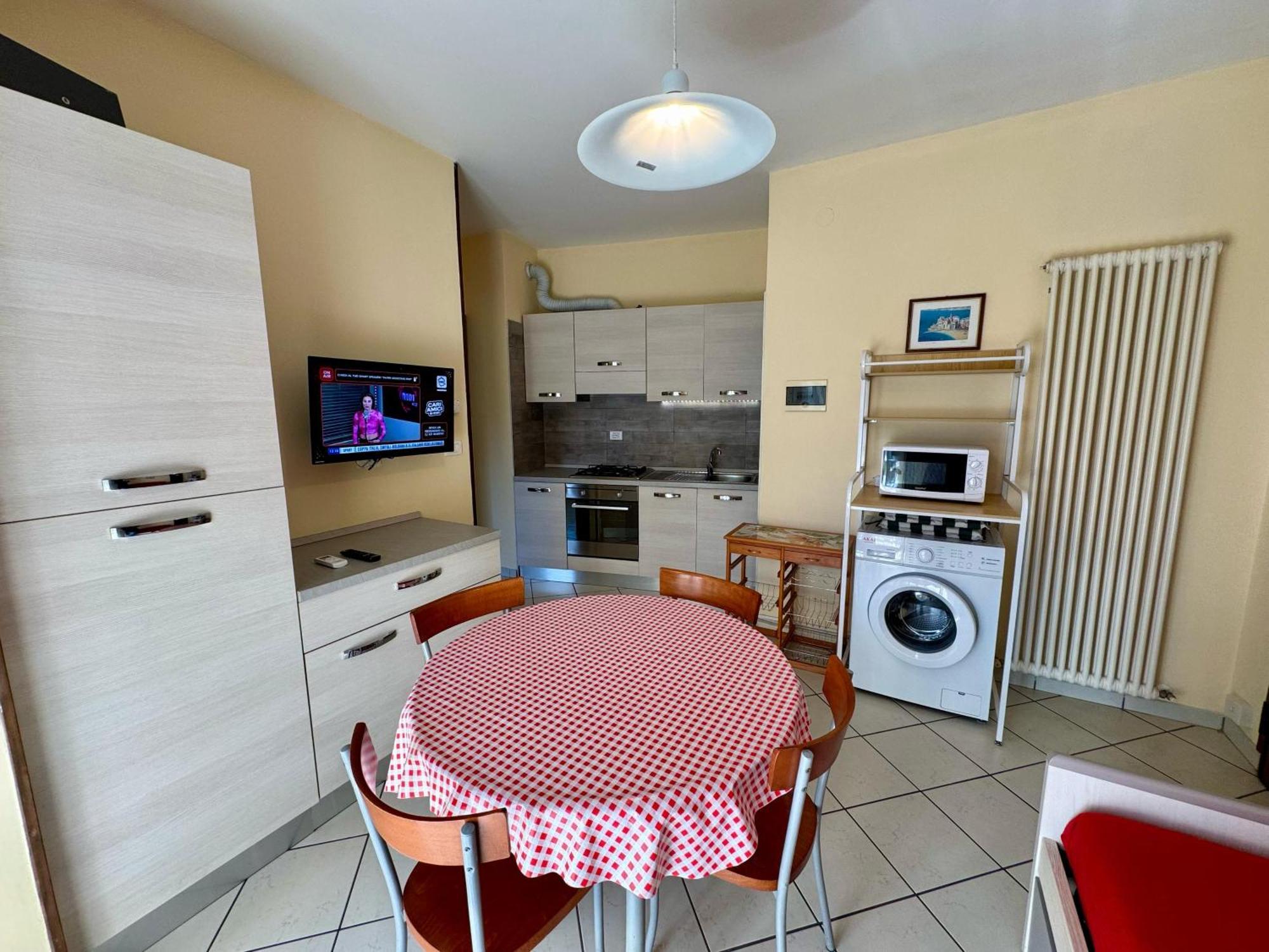 Premium Apartments Peschiera Peschiera del Garda Exterior photo