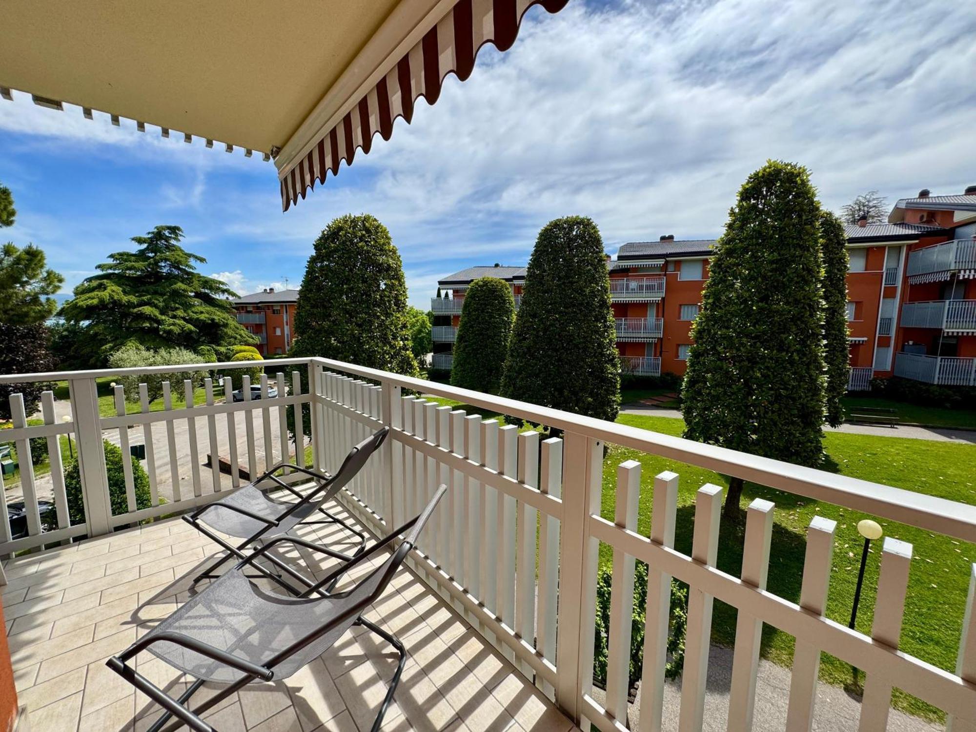Premium Apartments Peschiera Peschiera del Garda Exterior photo