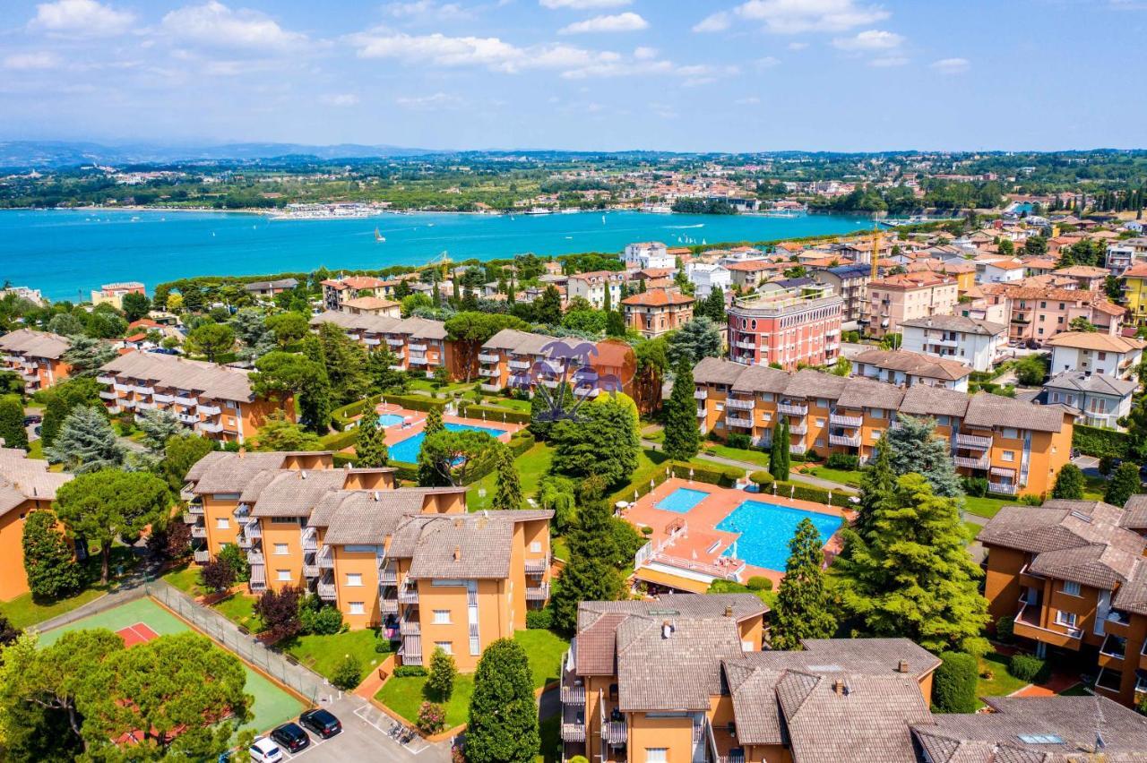 Premium Apartments Peschiera Peschiera del Garda Exterior photo